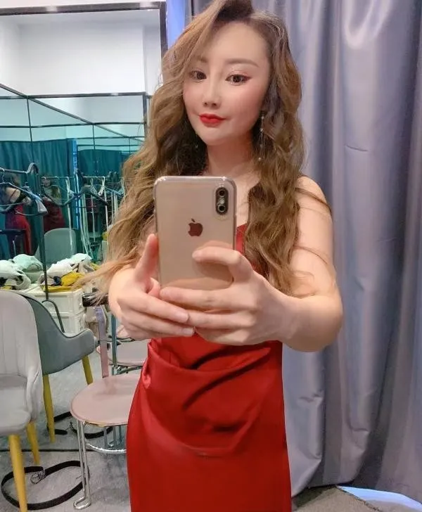 徐汇大胸少妇英子