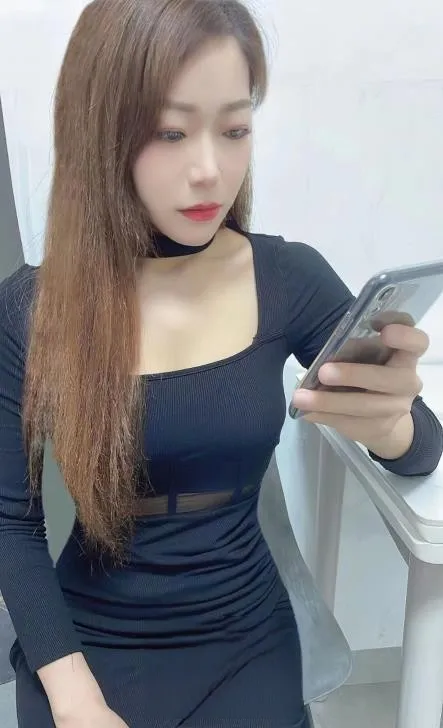 温倩小御姐