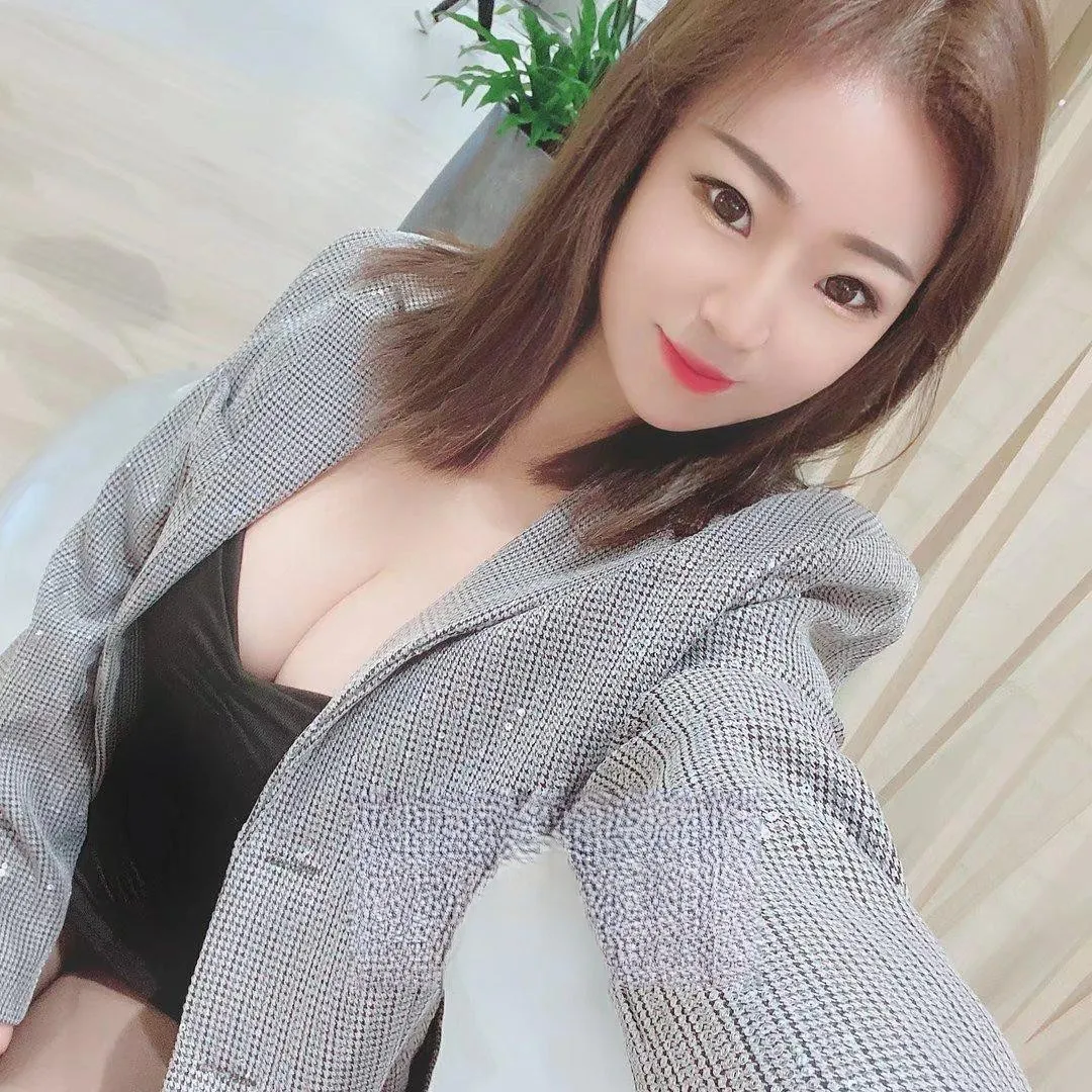 昆山金融大道，万科魅力花园