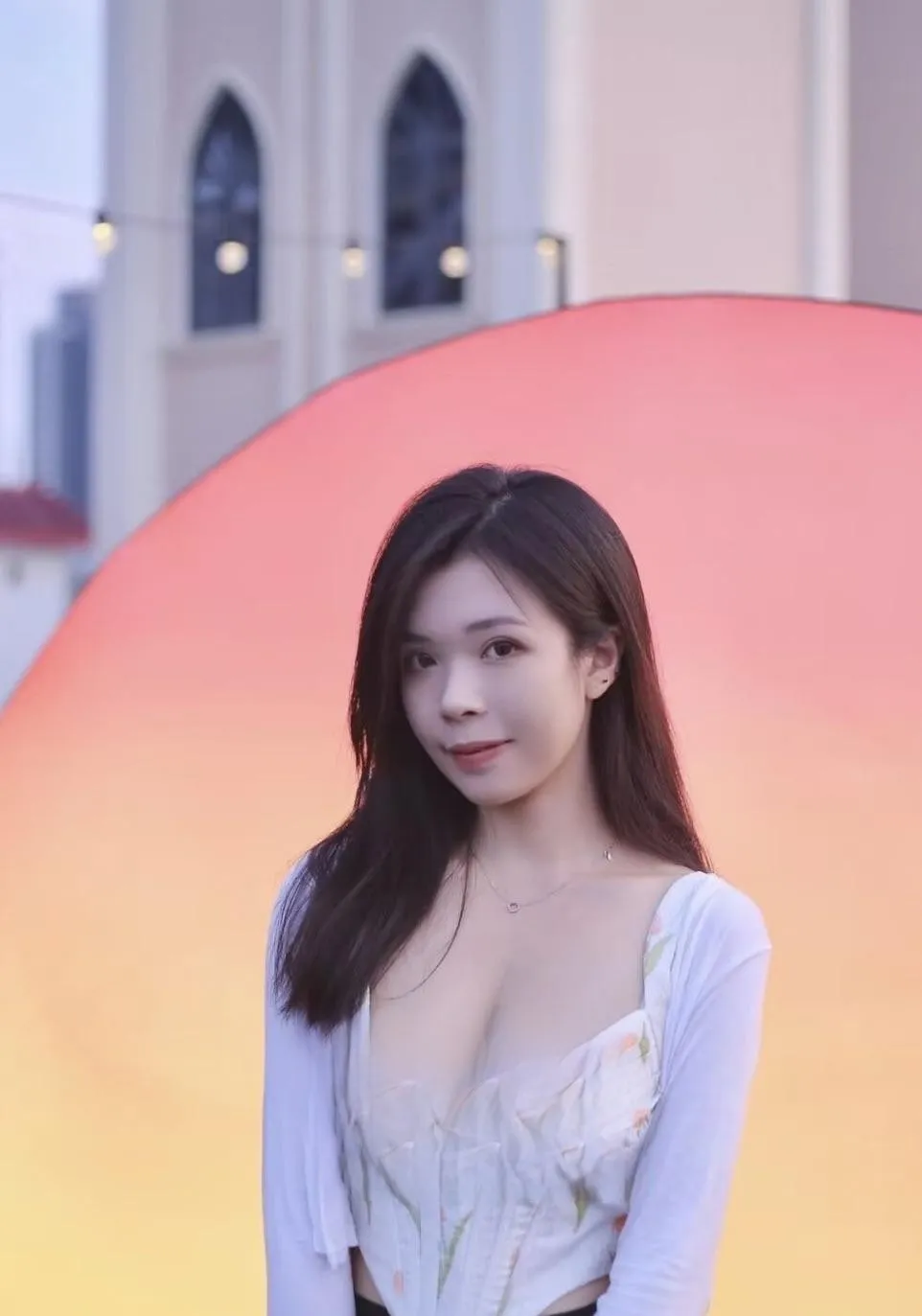 服务系居家熟女姐姐