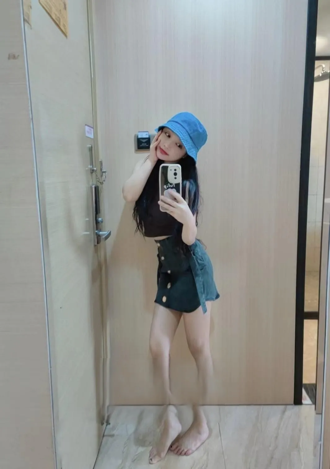 海珠甜美少女小美