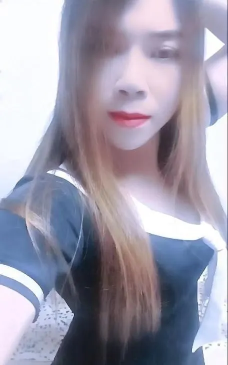 身材丰满风骚熟女