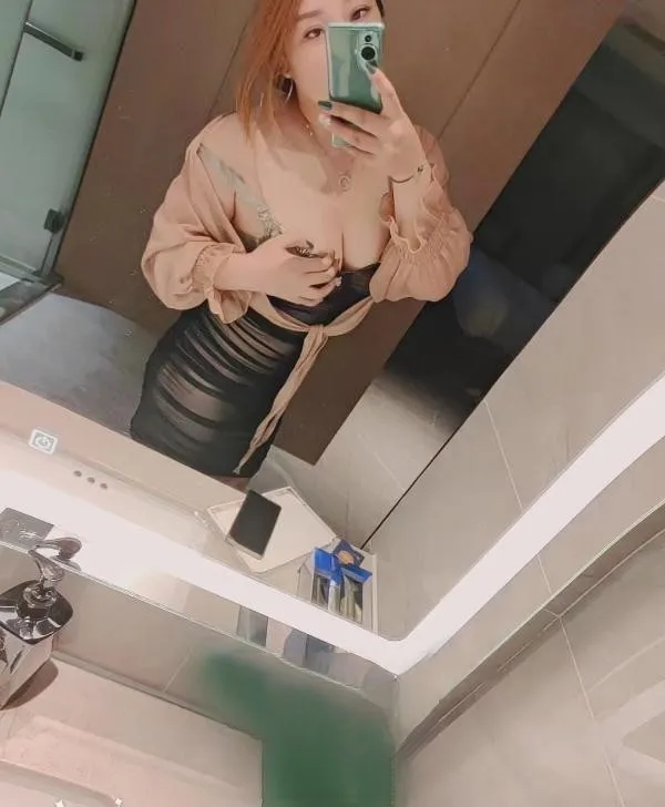 很骚的妹子