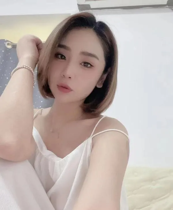 天河性感邻家小妹
