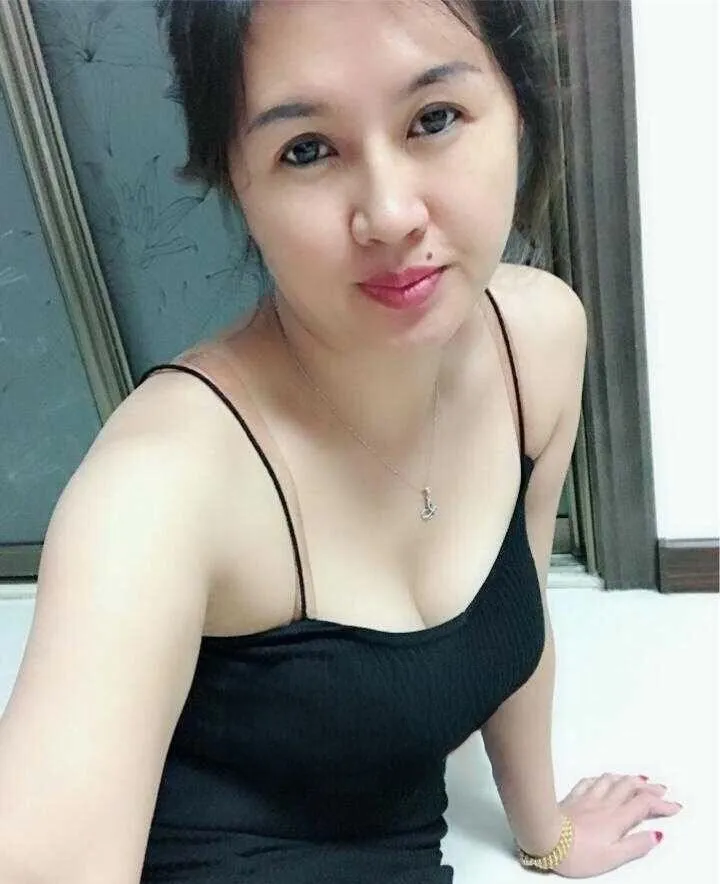 气质微胖熟女