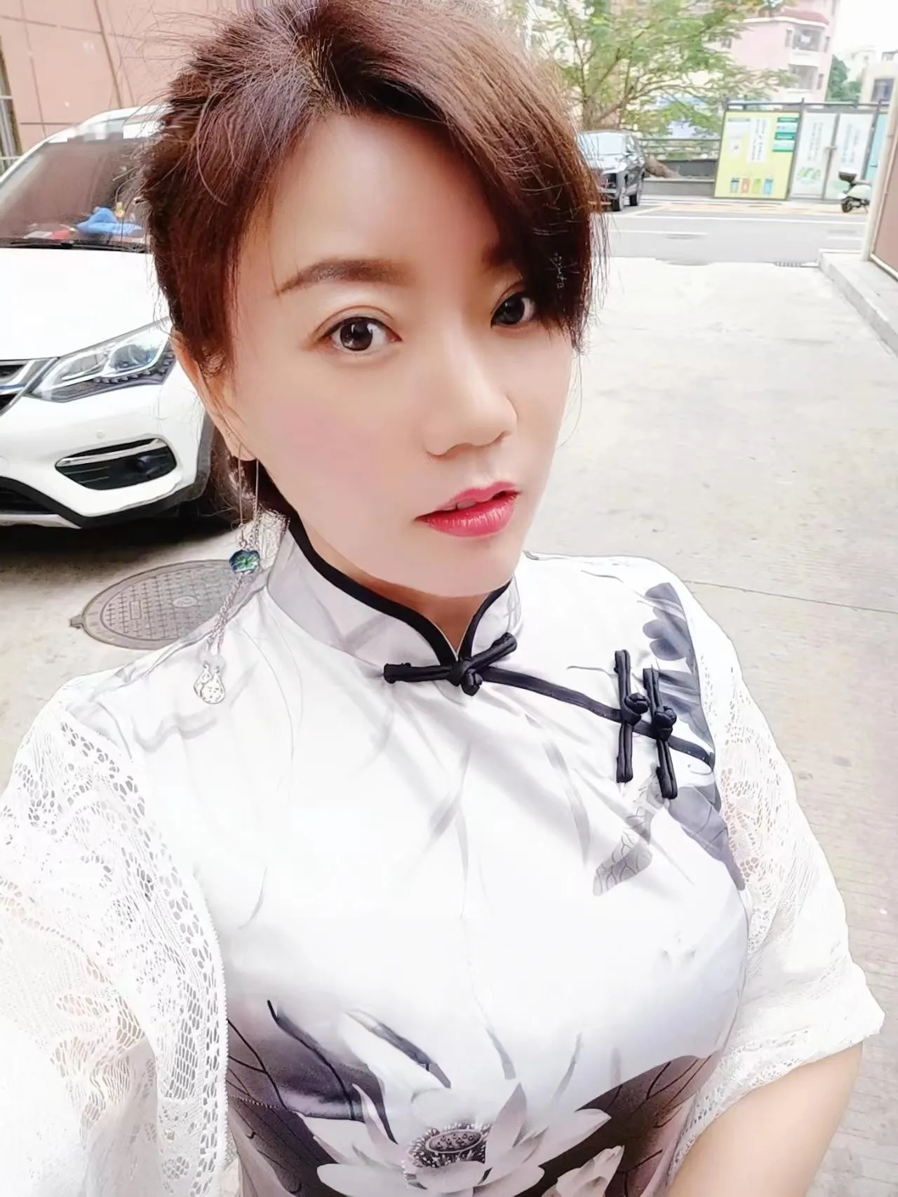 验证龙华御姐蓝老师