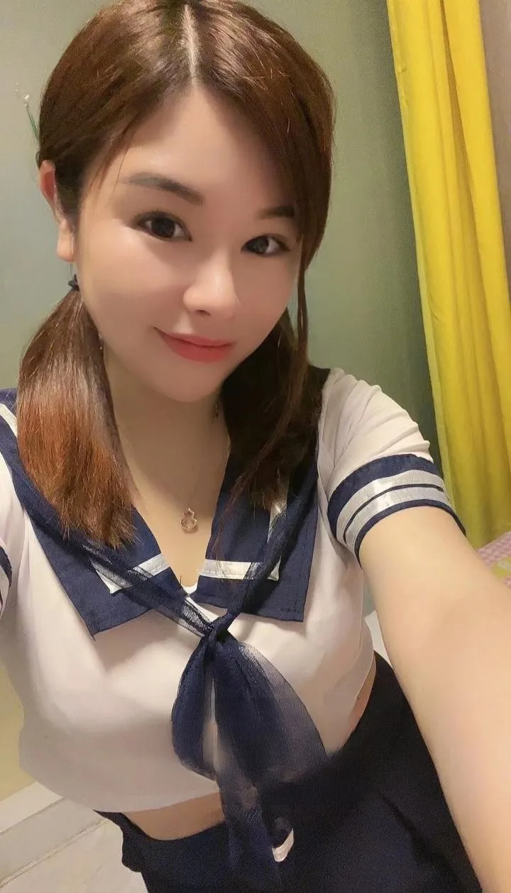 固戍大奶女仆莎莎