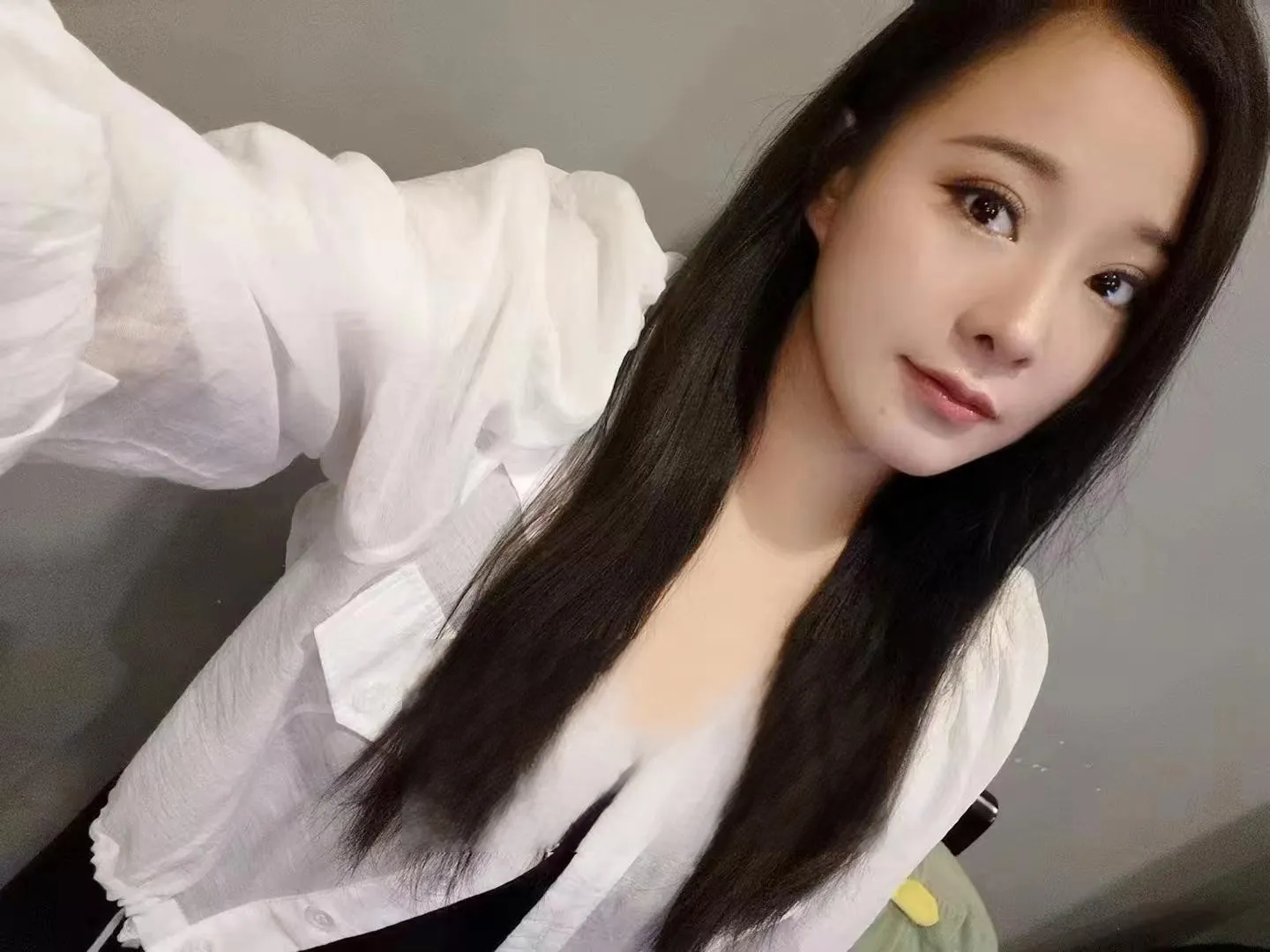 丰满型少妇