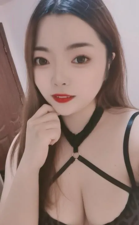 武昌螃蟹岬妹子