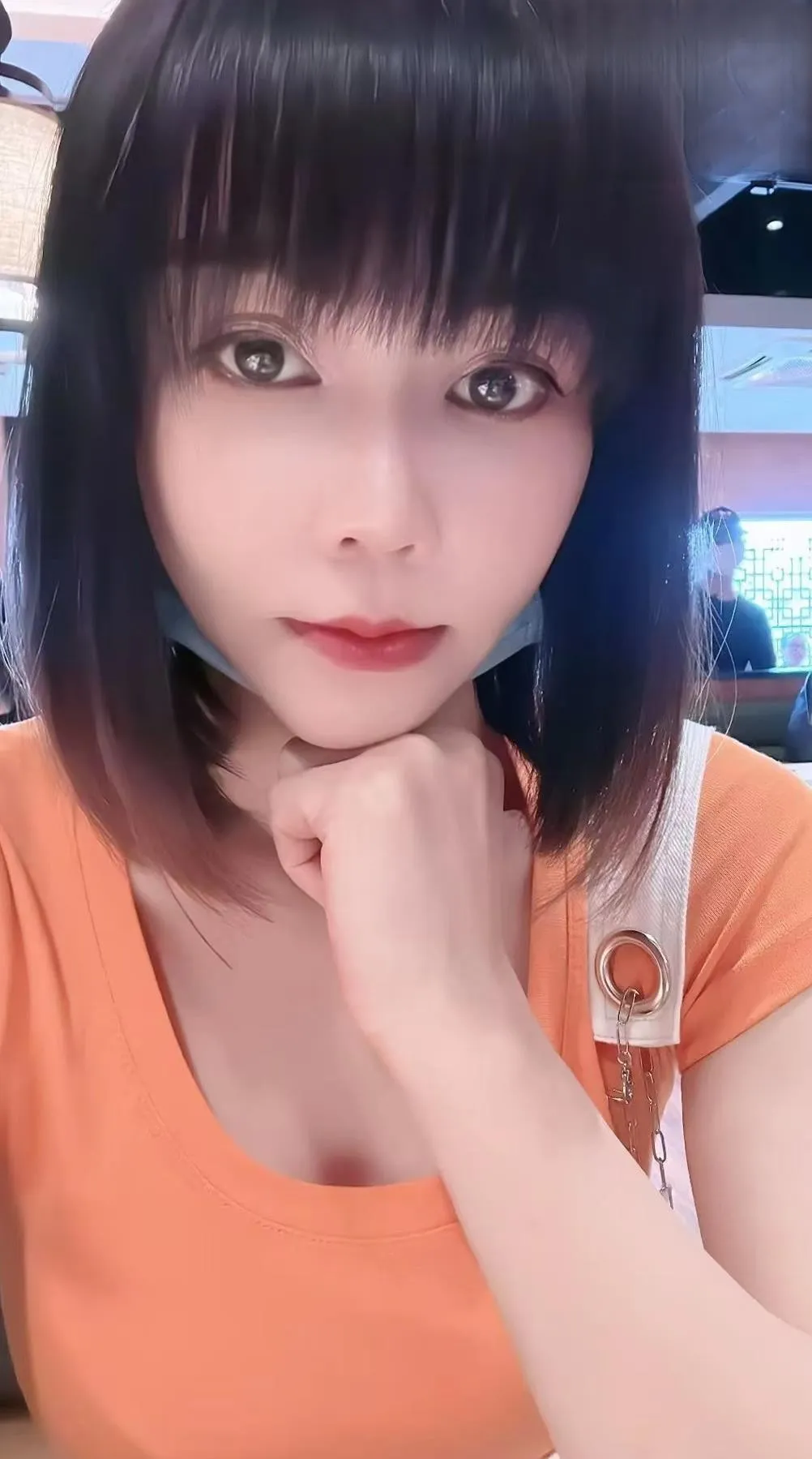 风韵暖暖少妇