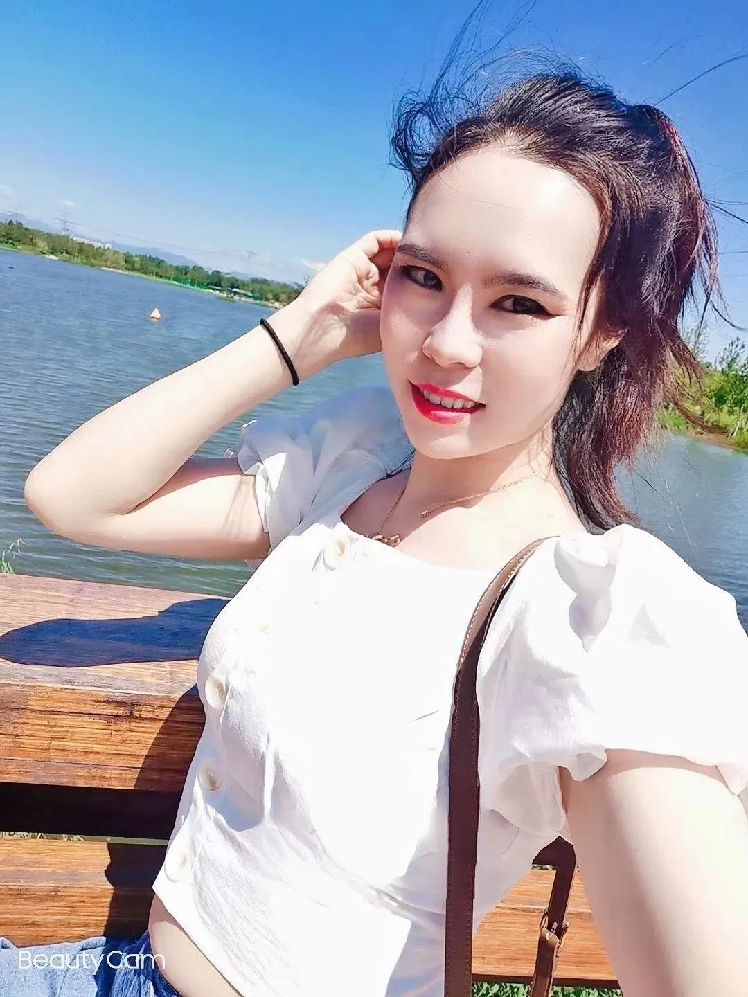 丝足可大艾莉咝