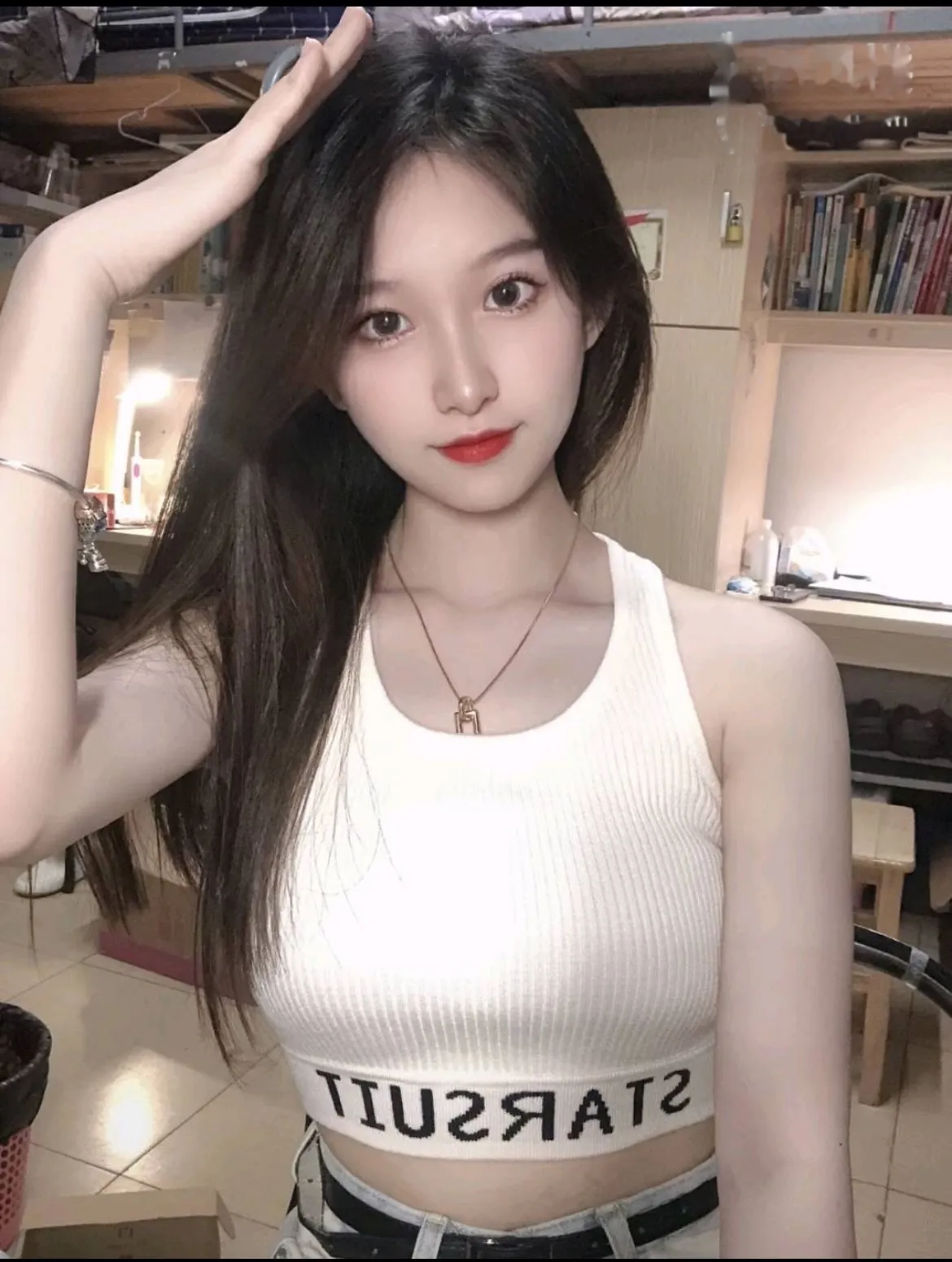 清纯学生妹苏小曼
