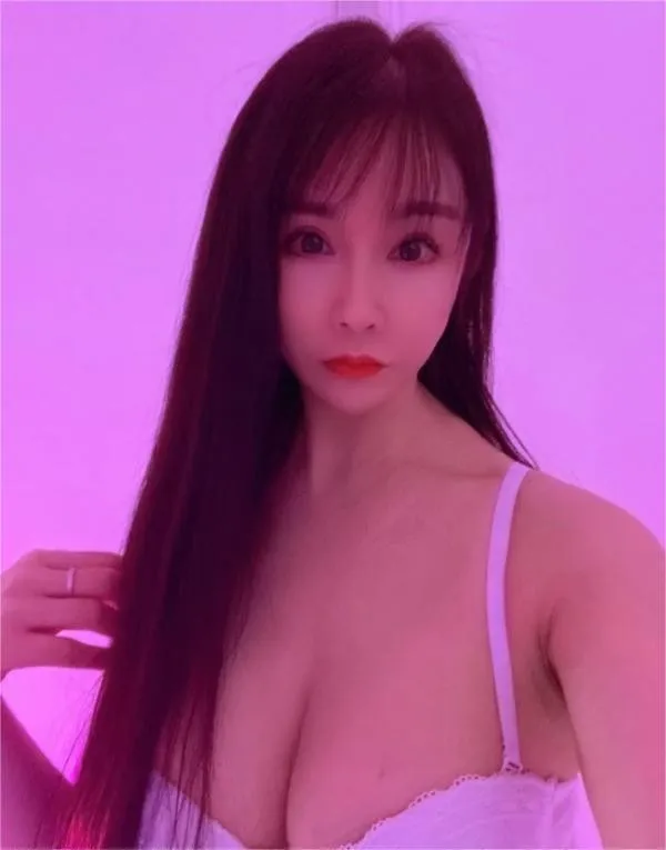 丰满美妇小乔