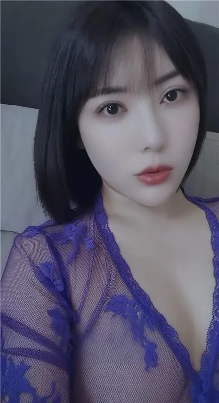 雨花区的小姐姐佩倪