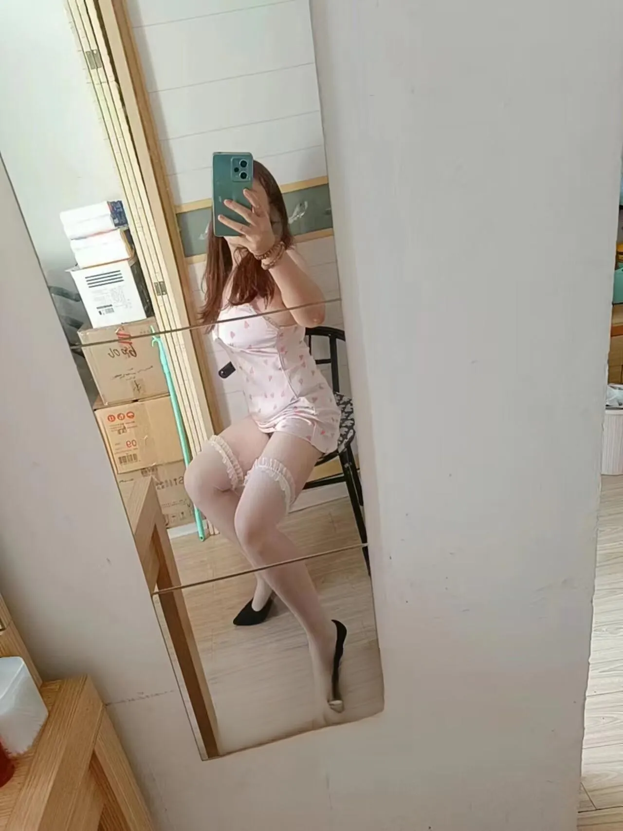 软弹肥臀少妇