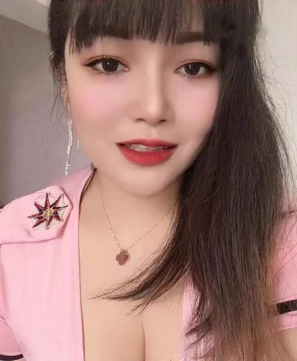 深圳毒龙女王丽丽