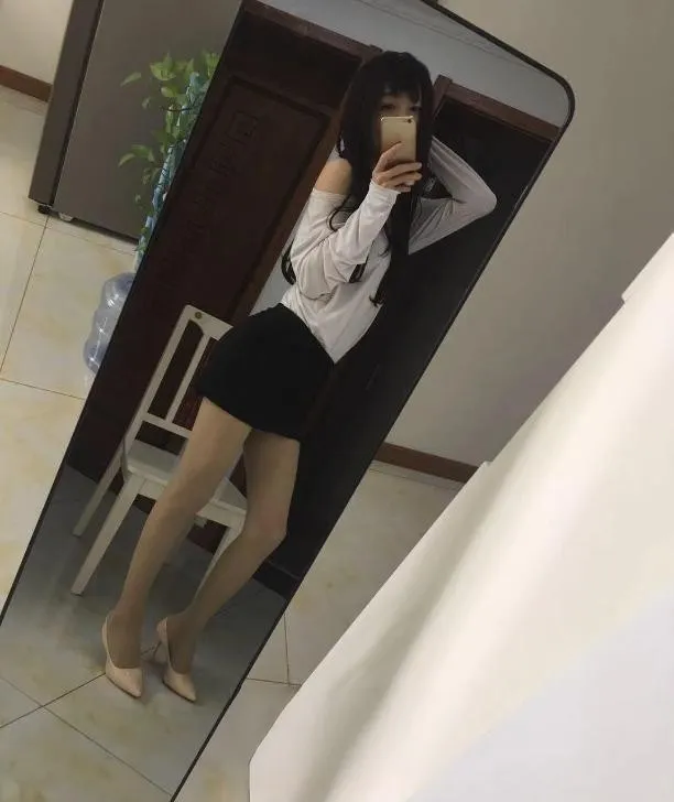 合肥南二环艳舞中项