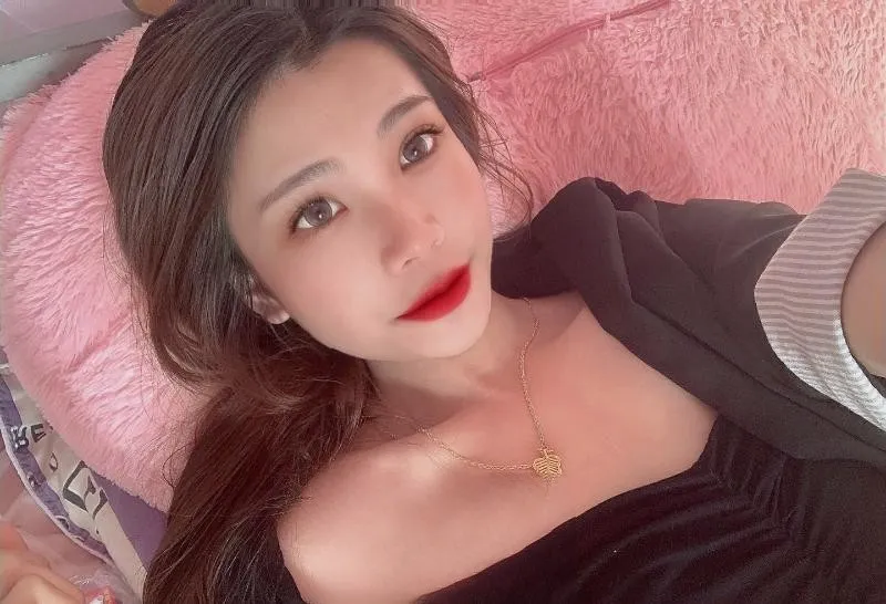 白云居家小仙女