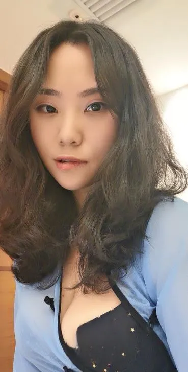 上城区御姐罗玥