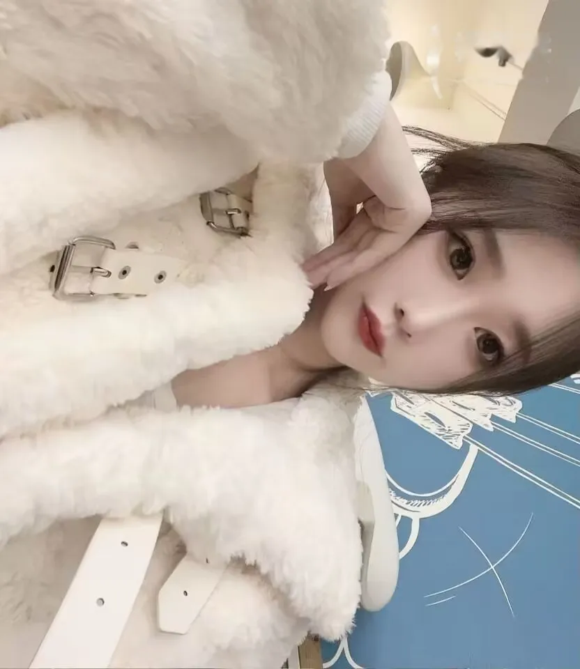 长得清纯
