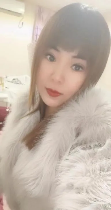 服装城兼职小妹