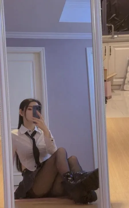 兼职大长腿雅雯