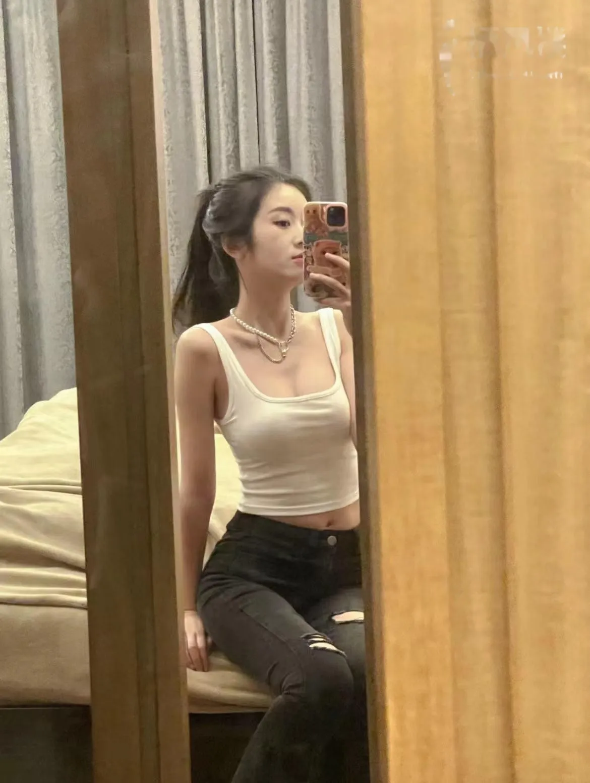 济南长得越乖，玩的嗨的妹子