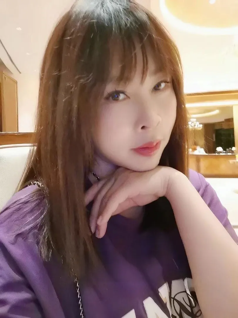 海珠熟女小甜心