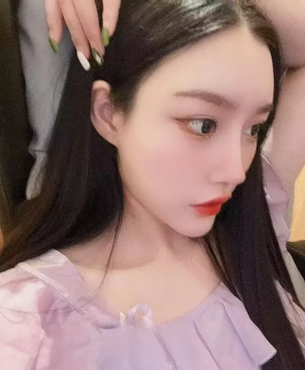 南开奥城大胸妹