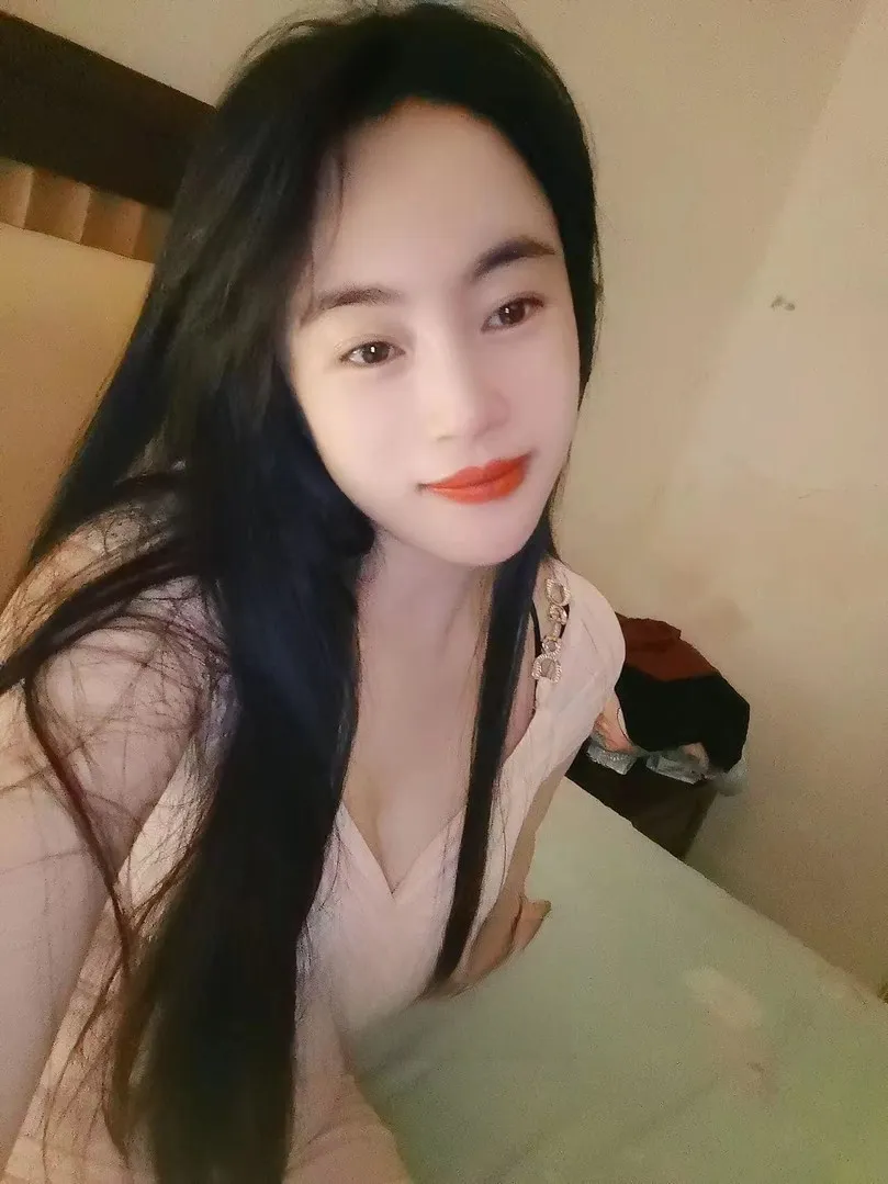 龙华珊珊老师