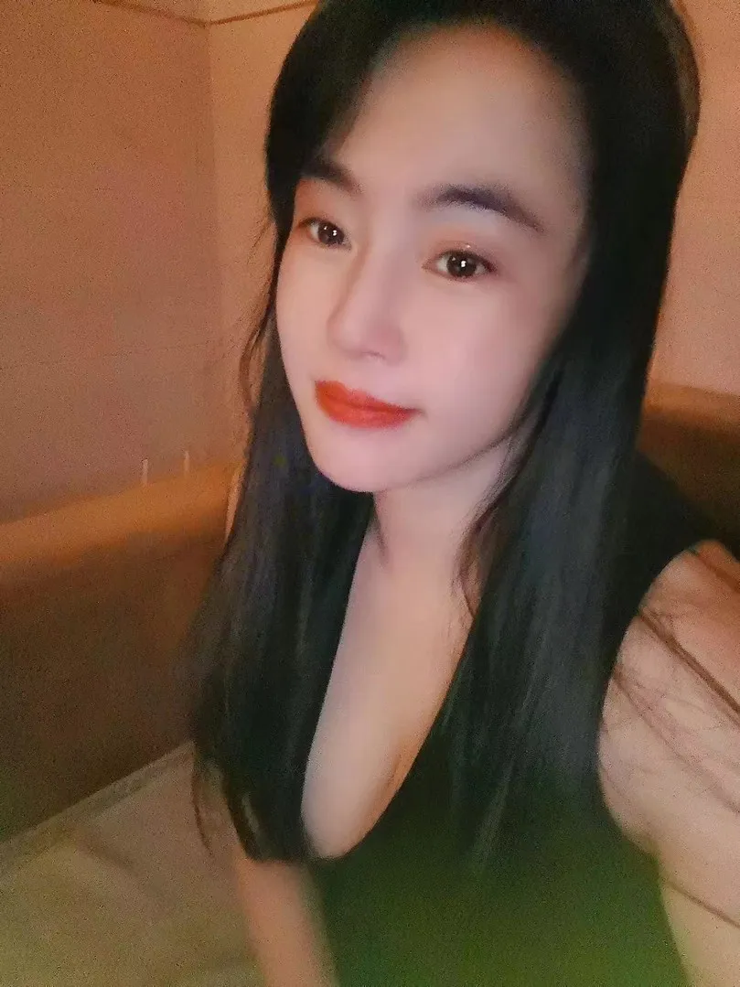 龙华珊珊老师