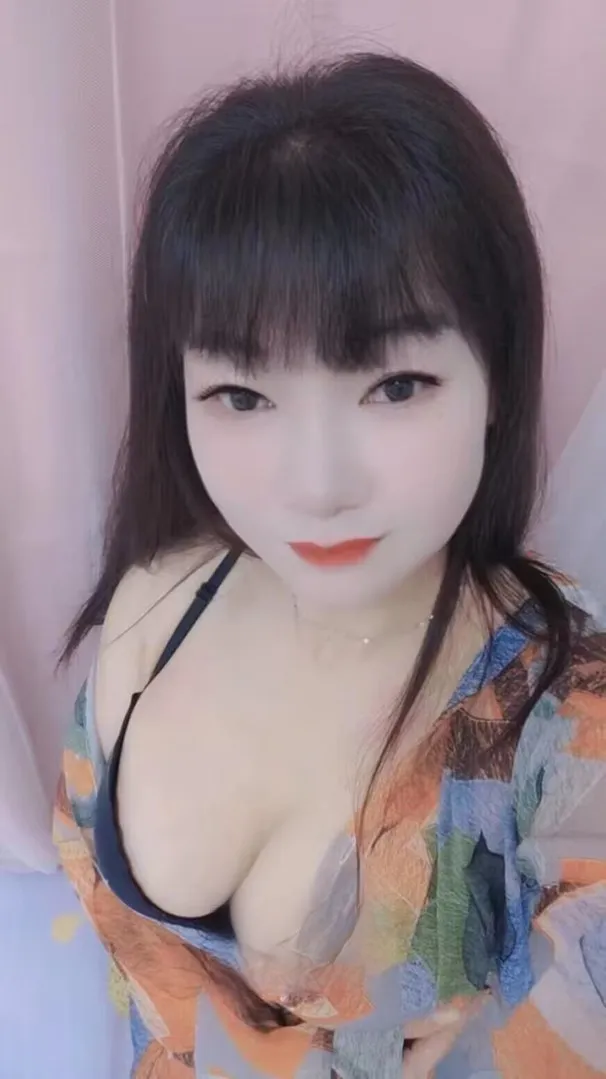 风骚胸大少妇活好