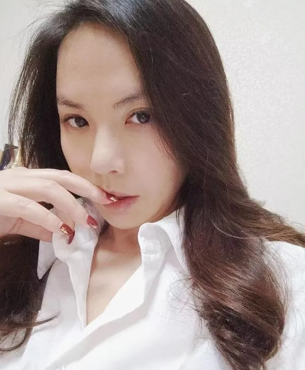 罗湖白领宛霖