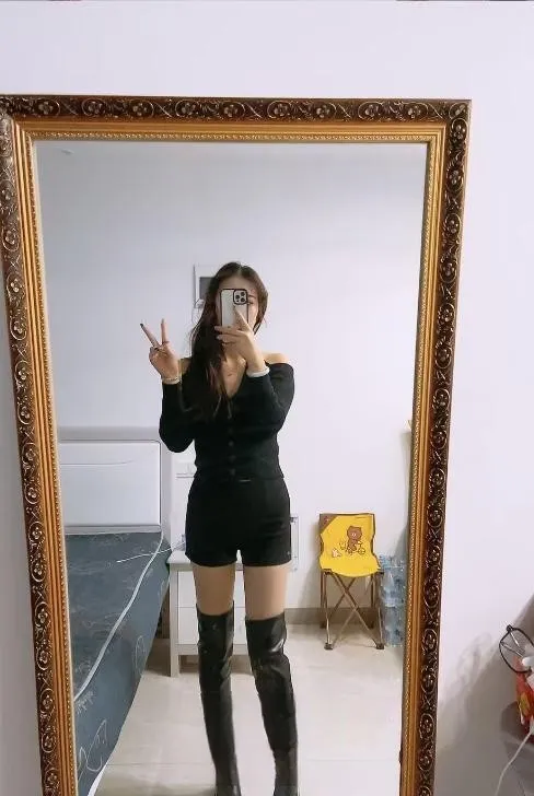 南站嘉欣