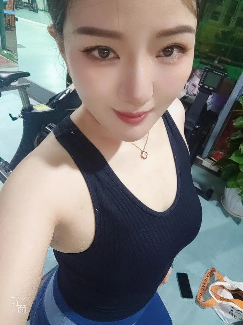 水床双飞姐妹花