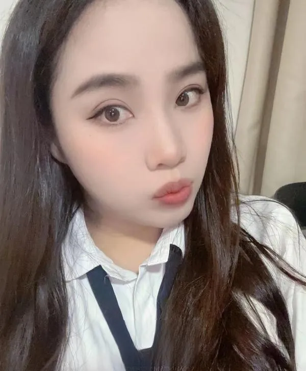 海珠能颜射的安妮宝贝