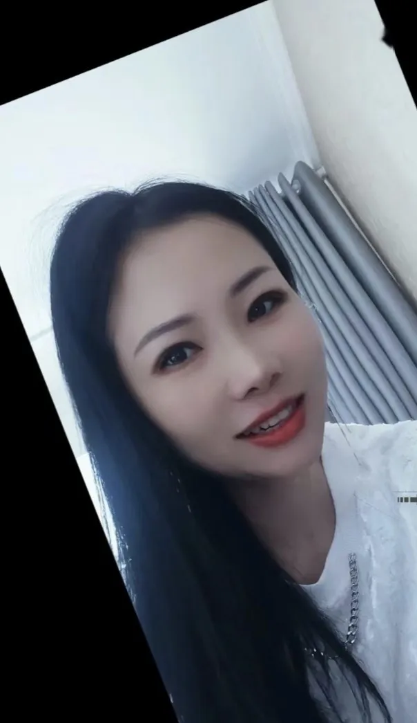 特爽