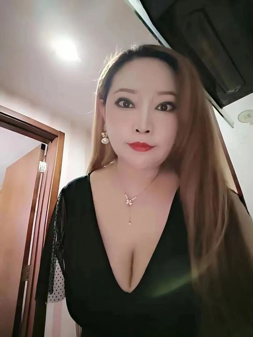 西湖区大奶少妇