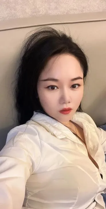 成华大胸丰满澄澄