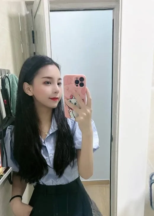 南山妹子可雯