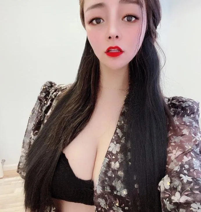 风骚大奶乳佩慈