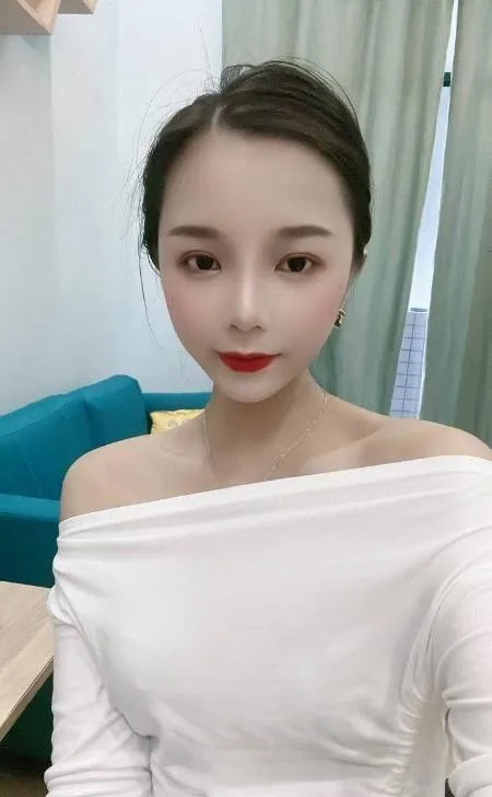 南山妹子可雯