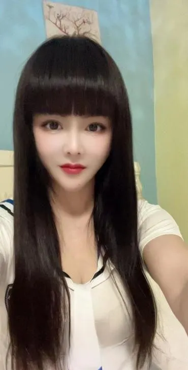 粉乳肥臀小月
