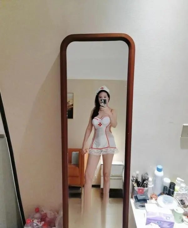 妮妮的大肉臀