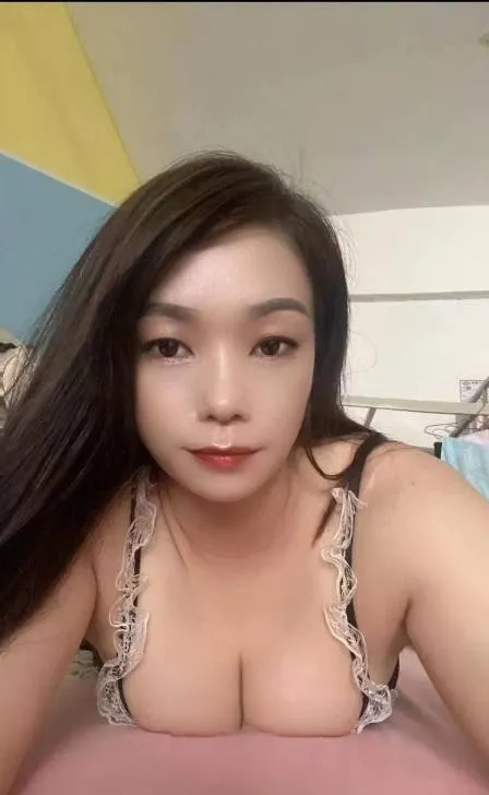 性感大胸少妇