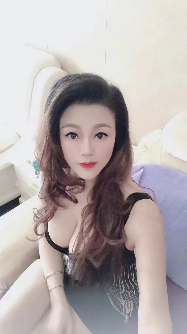 微胖奶大型性嫂