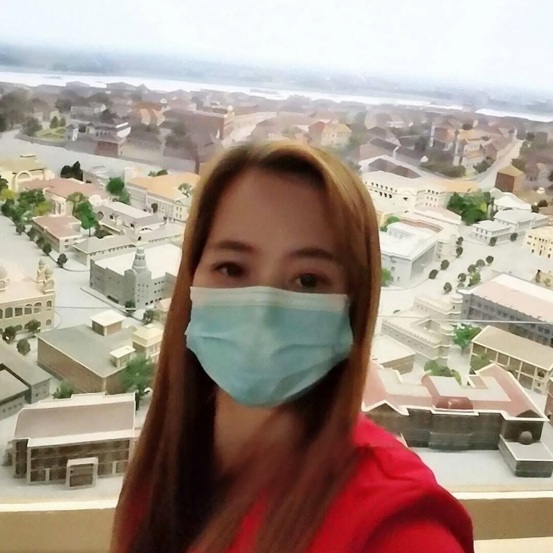 东北瘦美女