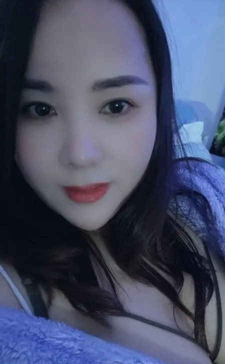 浦东三林大奶骚妇