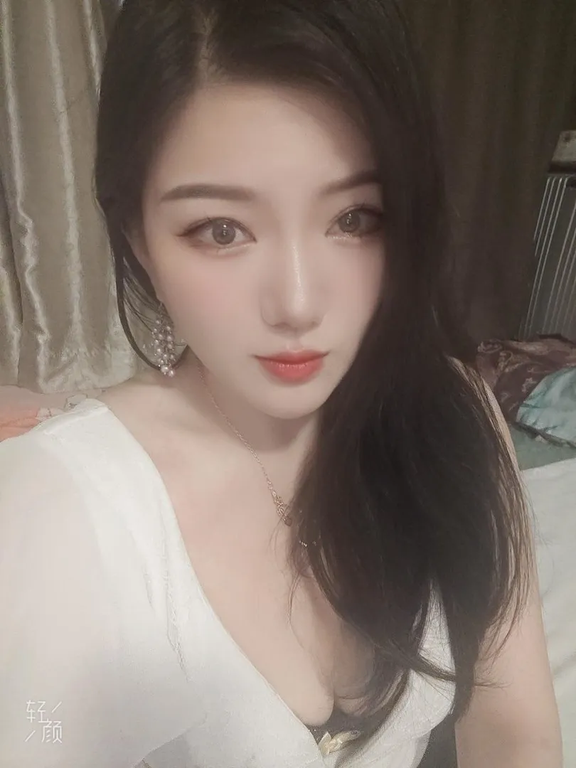 水床双飞姐妹花