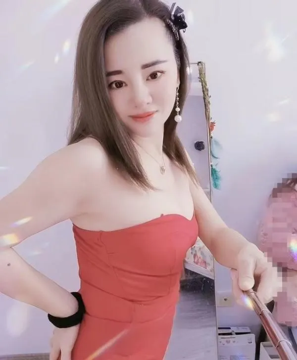 皇姑风情少妇丽丽
